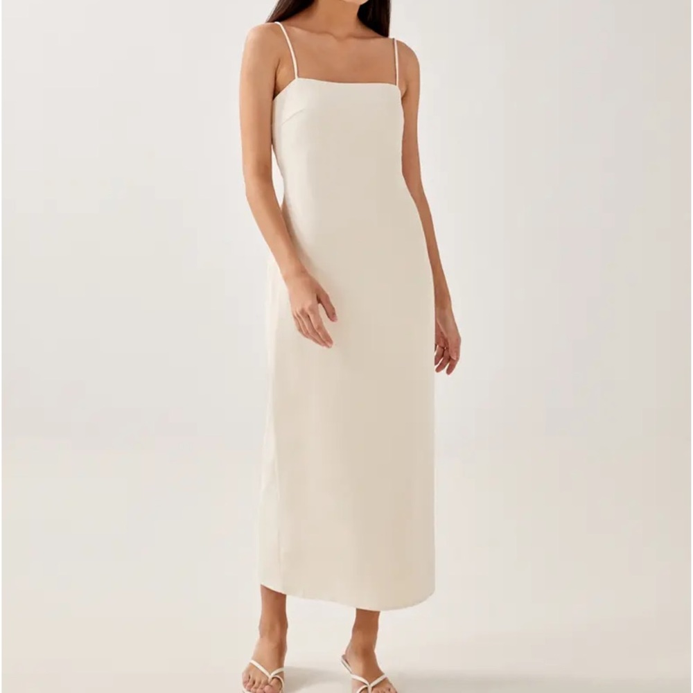 Midi Dress with low knot back